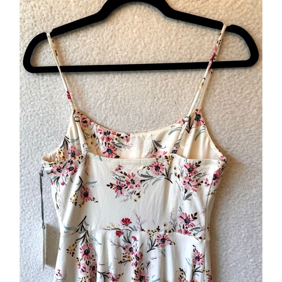Nine Britton Leslie Dress Women's Small Ivory‎ Floral Fit Flare Sleeveless Soft - Picture 8 of 13